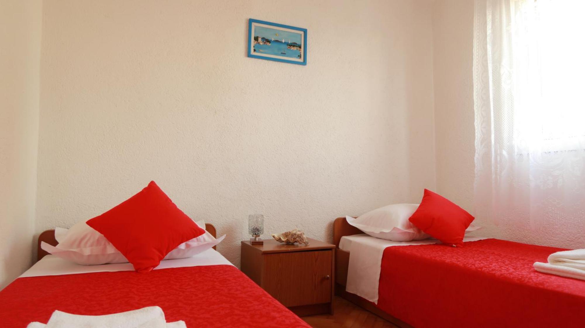 Apartments Ivanka Trogir Exterior foto