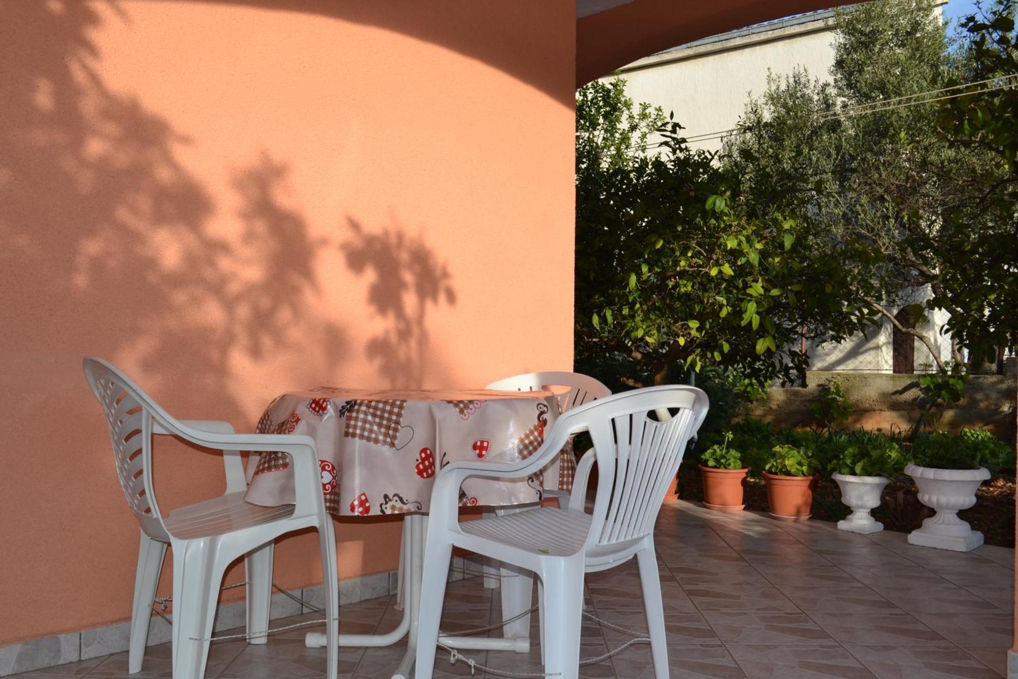 Apartments Ivanka Trogir Exterior foto